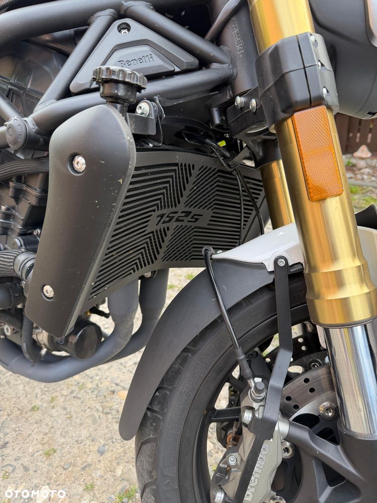 Benelli 752 S - 13