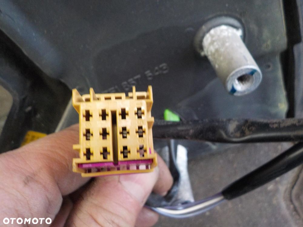 VW T5 LIFT T6 LUSTERKO LEWE ELEKTRYCZNE KIEROWCY - 4