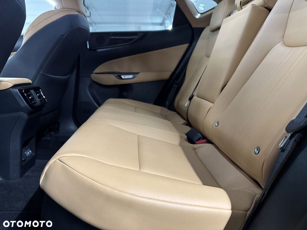 Lexus NX 350h Prestige AWD - 12