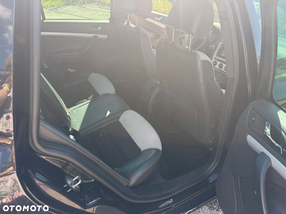 Skoda Octavia 2.0 TDI RS - 12