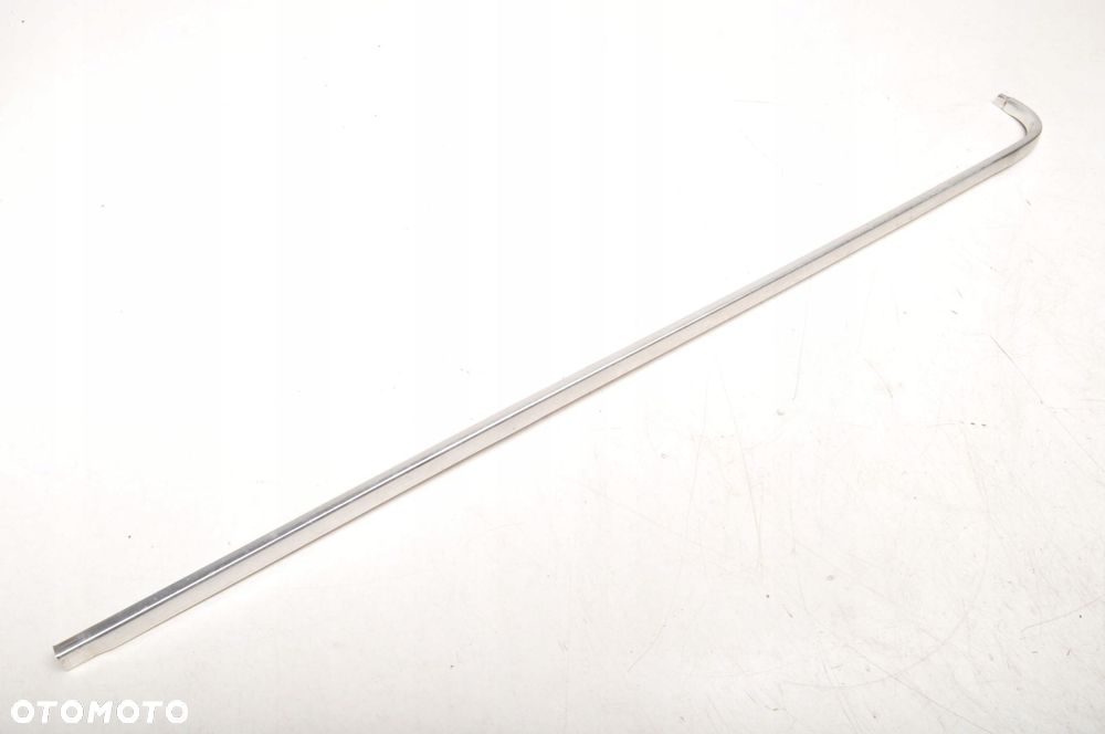 FORD GRANADA I GXL LISTWA CHROM LAMPY PRAWA 73R - 1