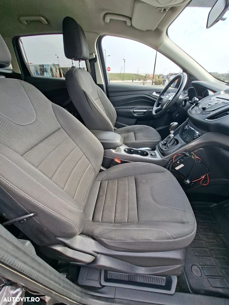 Ford Kuga 2.0 TDCi 2x4 SYNC - 18