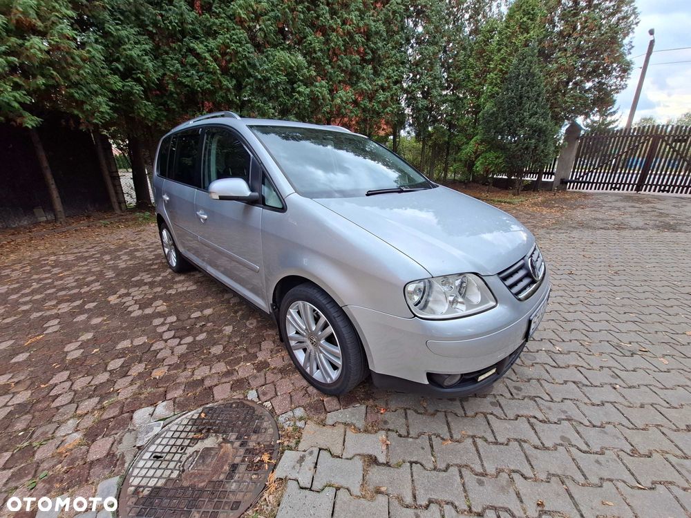 Volkswagen Touran - 7