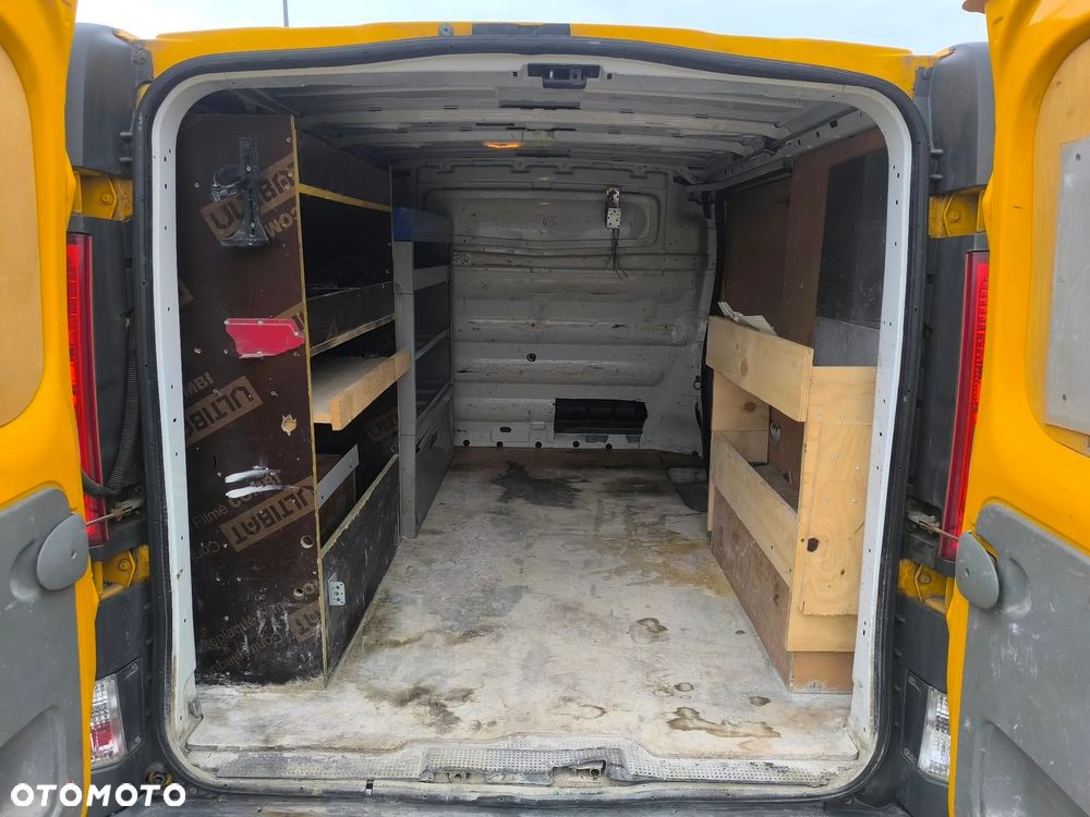 Renault Trafic - 20