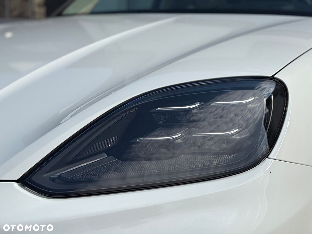 Porsche Cayenne - 8