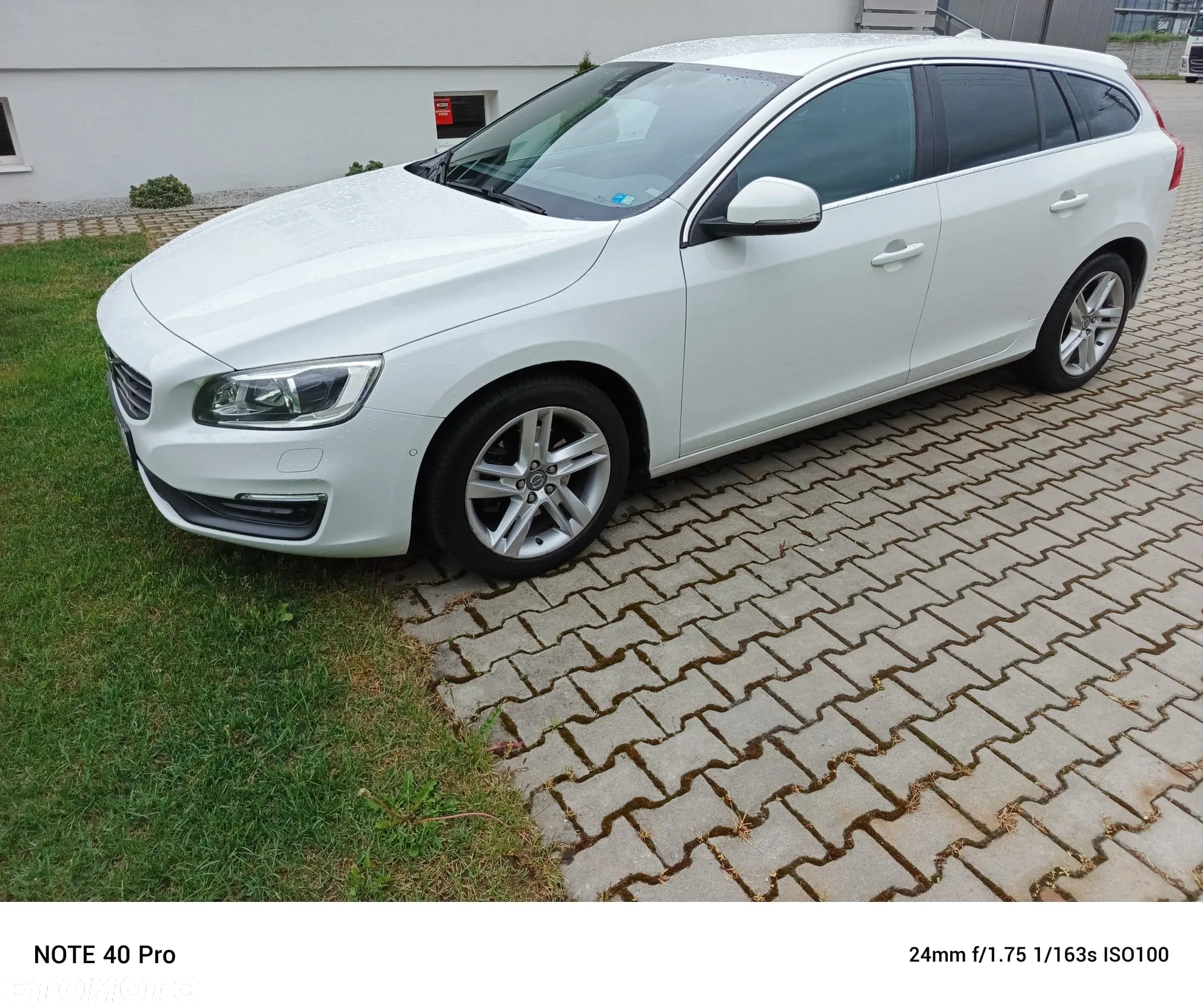 Volvo V60 D4 Drive-E Kinetic - 6