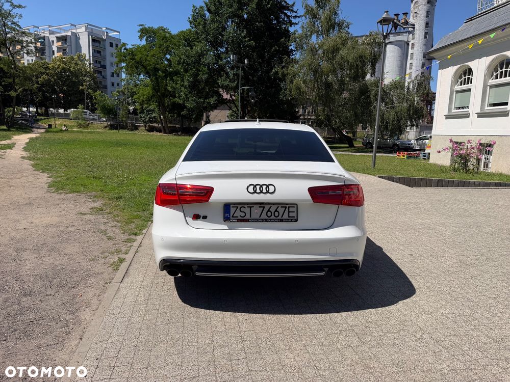 Audi S6 Limousine - 36