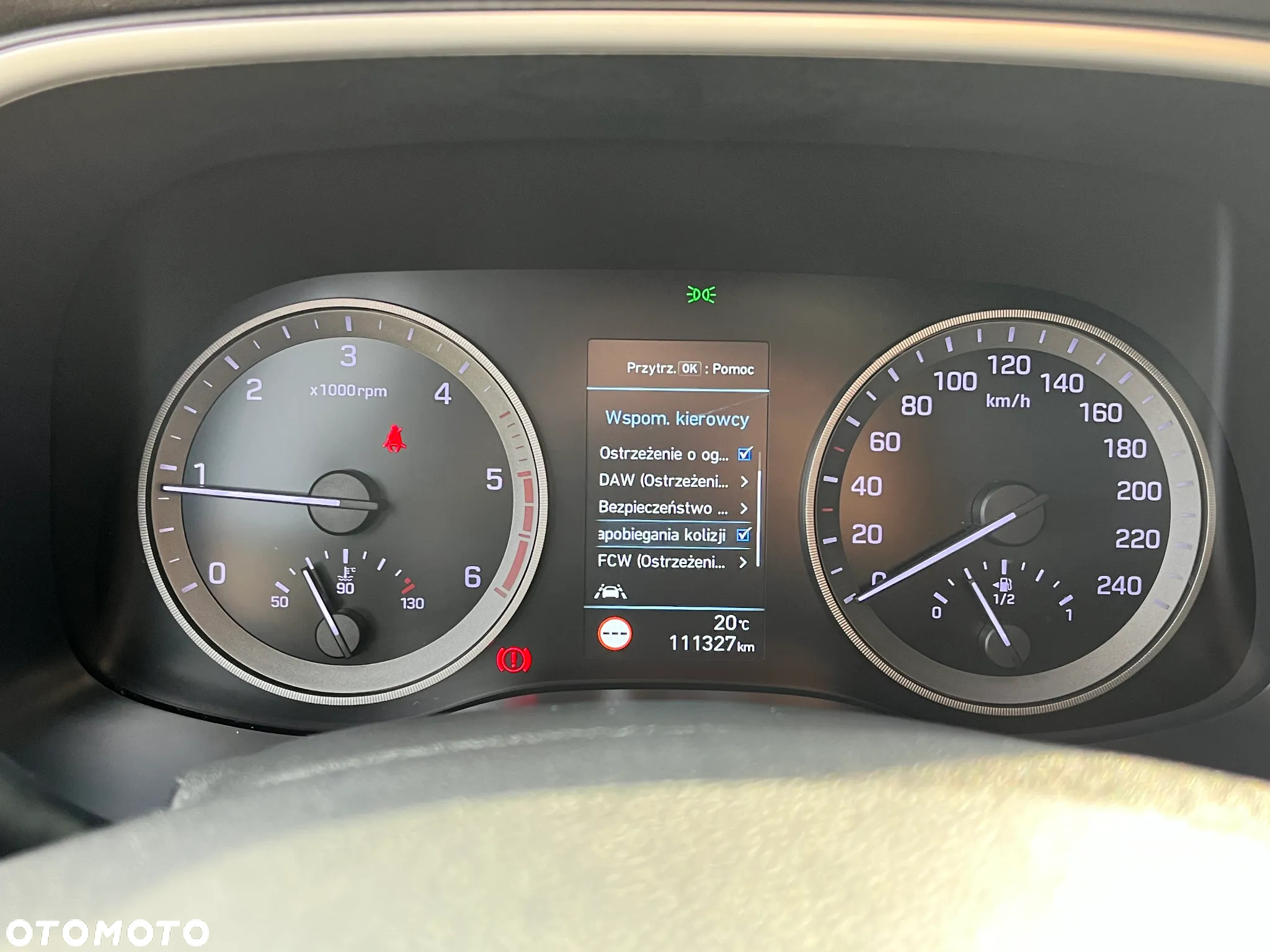 Hyundai Tucson 1.6 CRDi Comfort 2WD - 19