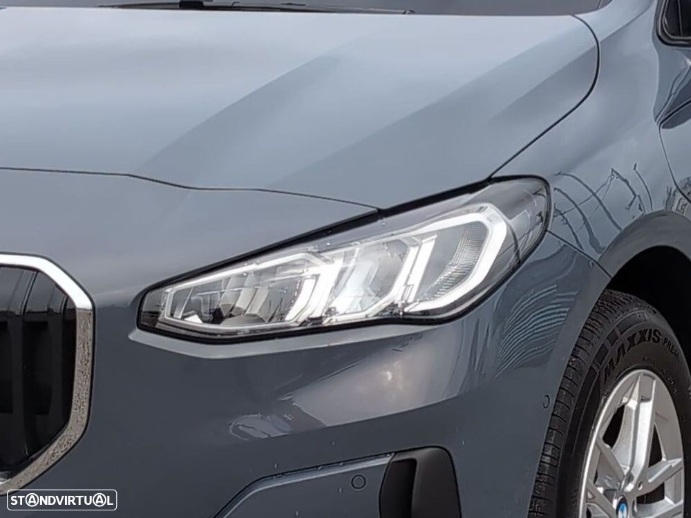 BMW 225xe Active Tourer - 3
