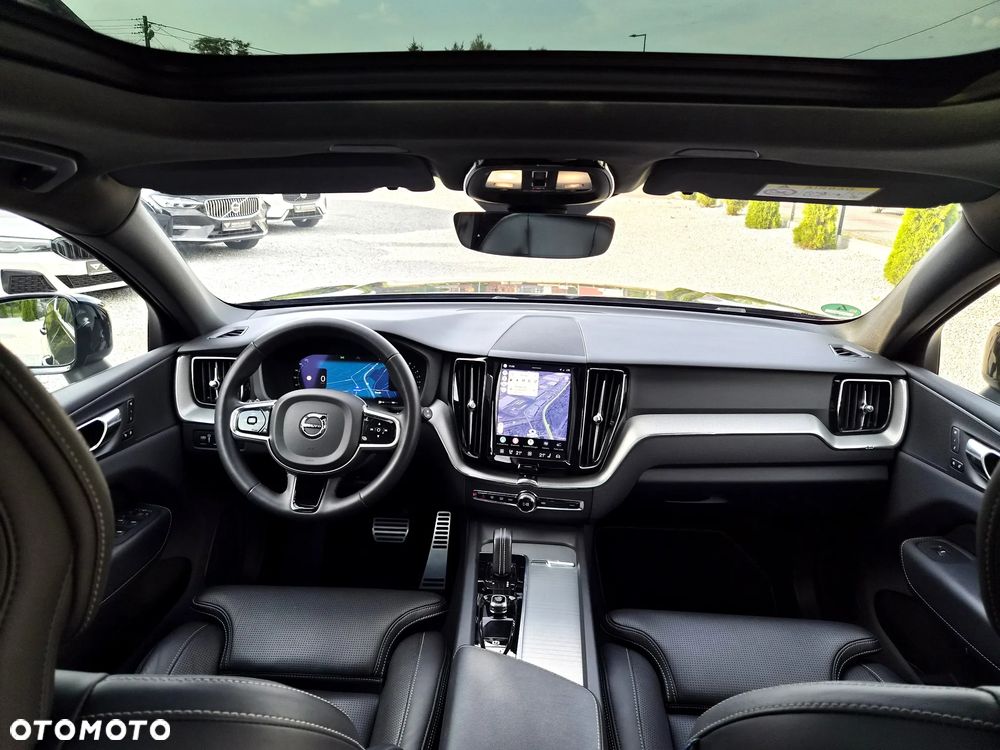 Volvo XC 60 B4 D Ultimate Dark - 26