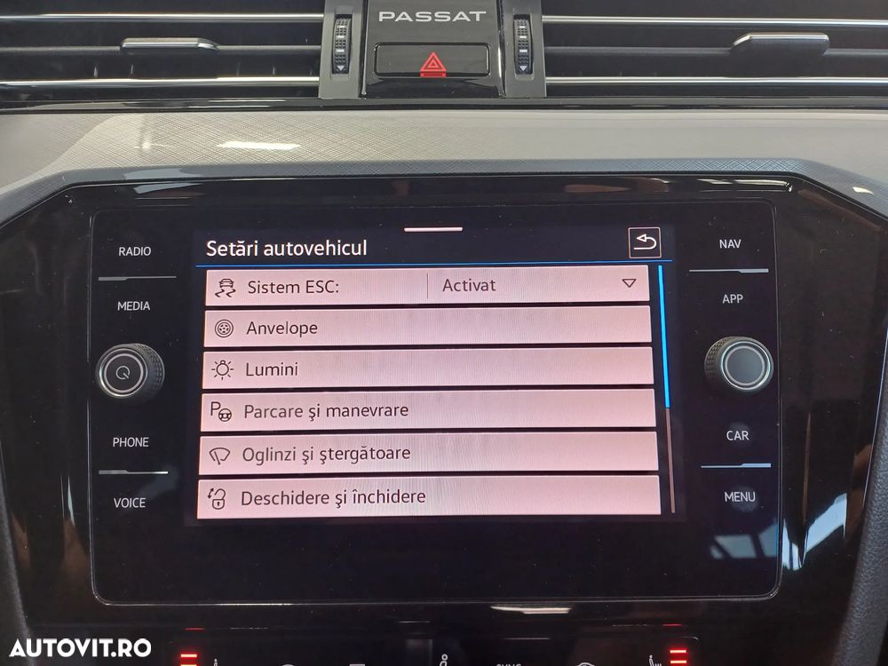 Volkswagen Passat 2.0 TDI DSG Comfortline - 16