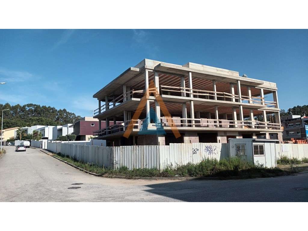 Excelente Apartamento T3 com Garagem Fechada - Olivães (A 5 min de ... - Grande imagem: 4/9