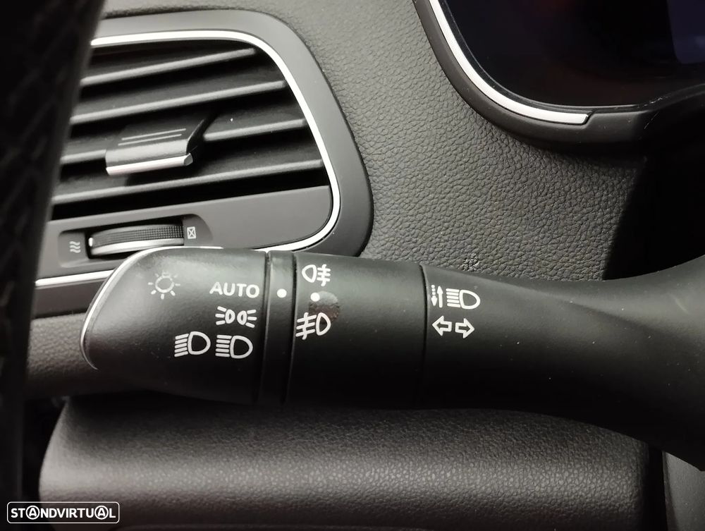 Renault Mégane Sport Tourer 1.6 E-Tech Plug-In Limited - 23