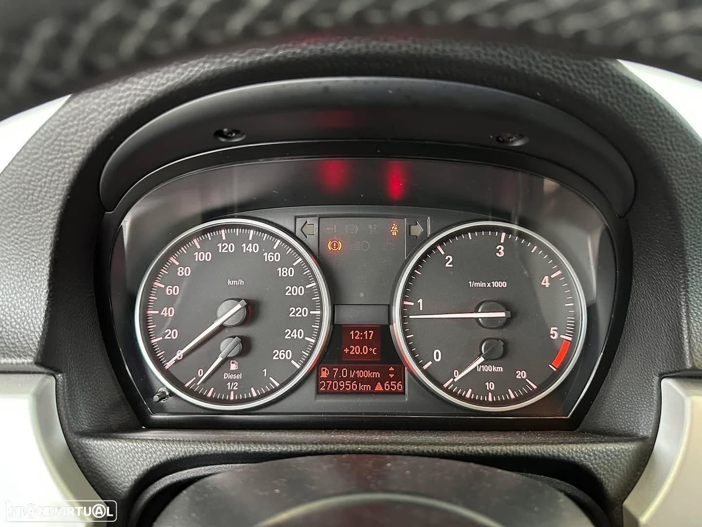 BMW 318 d Touring Navigation Sport - 9