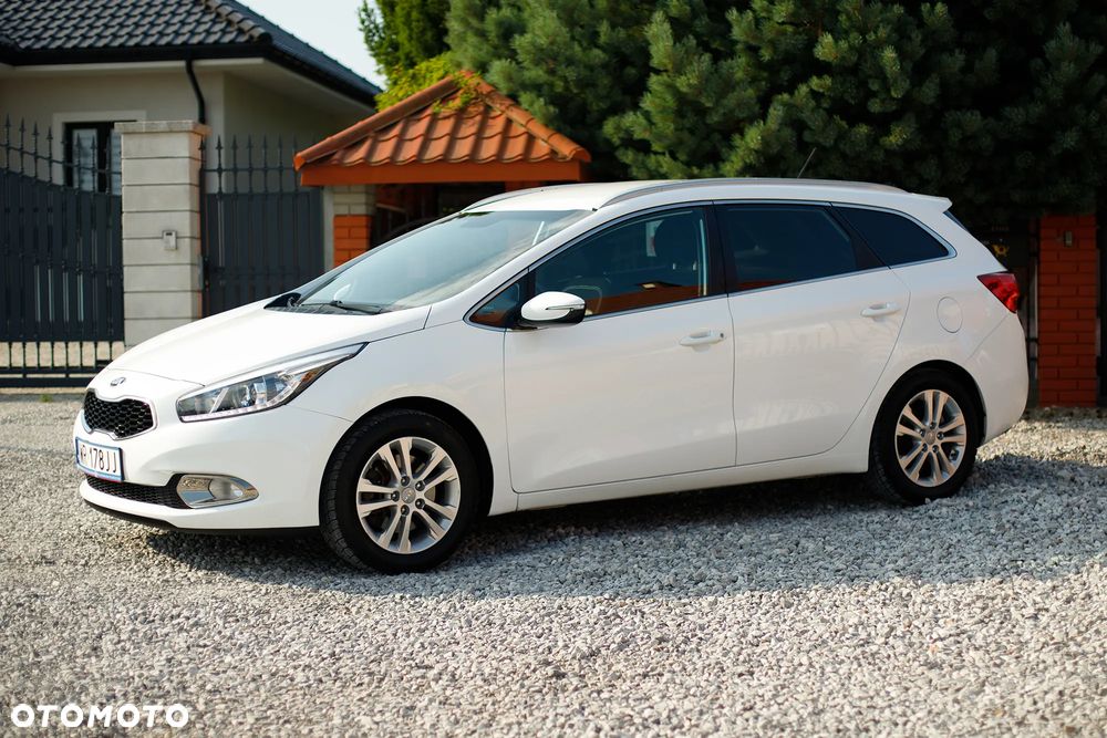 Kia Ceed 1.6 CRDi L - 16
