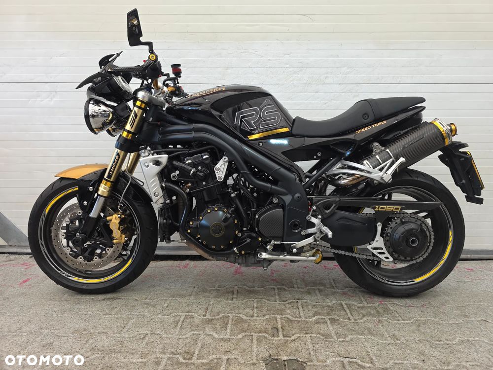 Triumph Speed Triple - 1
