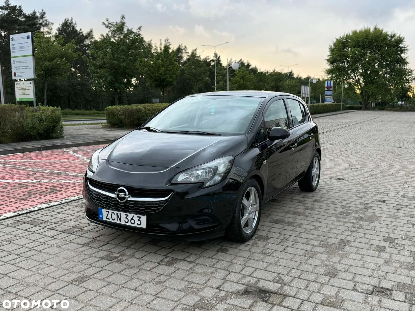 Opel Corsa 1.4 (ecoFLEX) Start/Stop Color Edition - 2