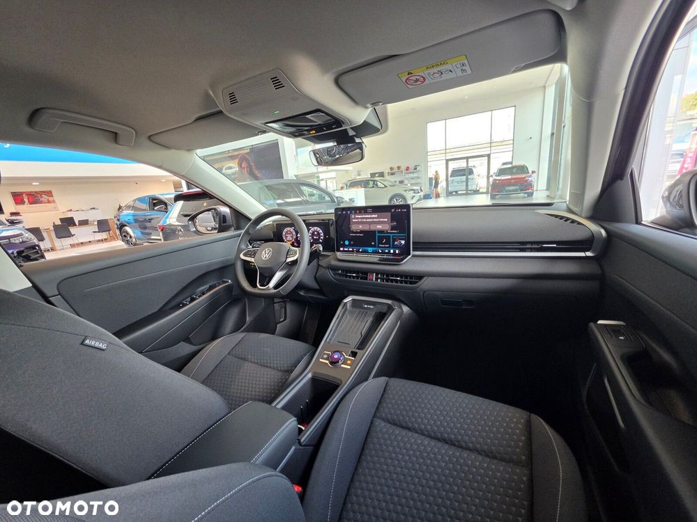 Volkswagen T-Roc 1.5 eTSI Life DSG - 23