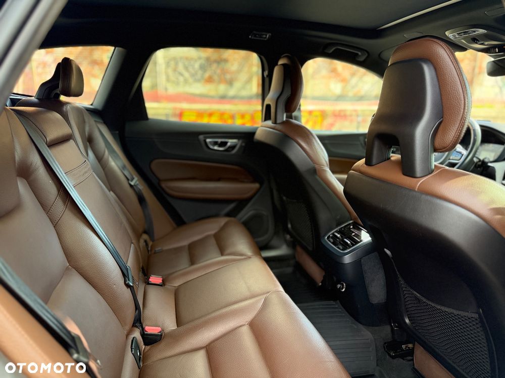Volvo XC 60 T6 AWD Geartronic Inscription - 13