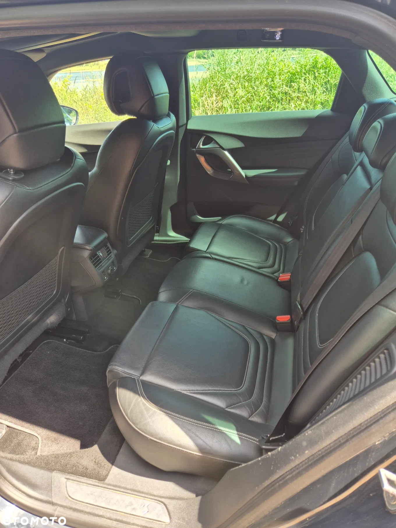 Citroën DS5 2.0 HDi Hybrid4 SoChic MCP - 13