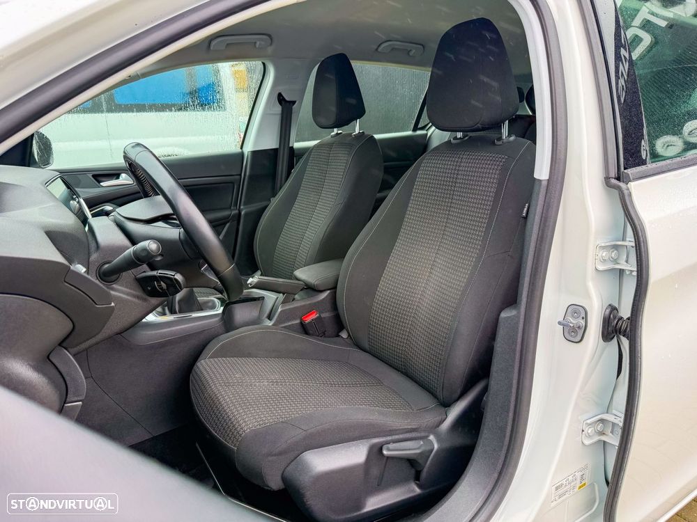 Peugeot 308 1.5 BlueHDi Business Line - 25