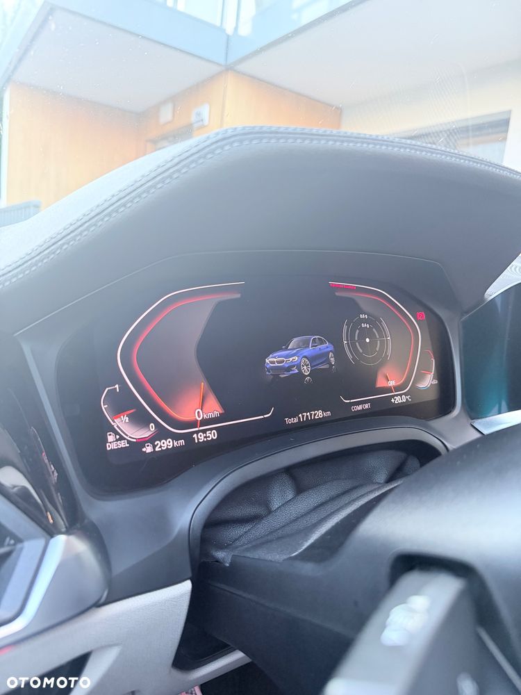 BMW Seria 3 320d Luxury Line - 14