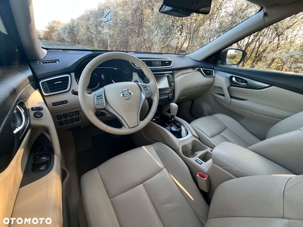 Nissan X-Trail 1.6 DCi Tekna Xtronic 2WD - 16