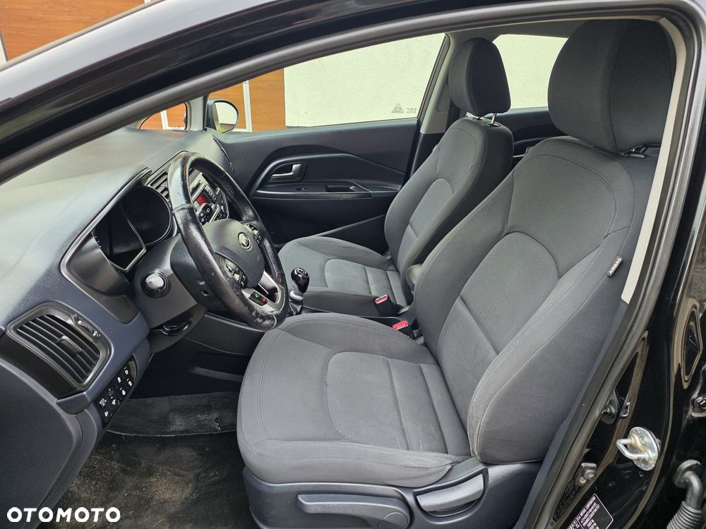 Kia Rio 1.4 Dream Team Edition - 7
