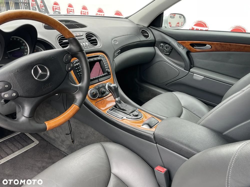 Mercedes-Benz SL 500 - 23