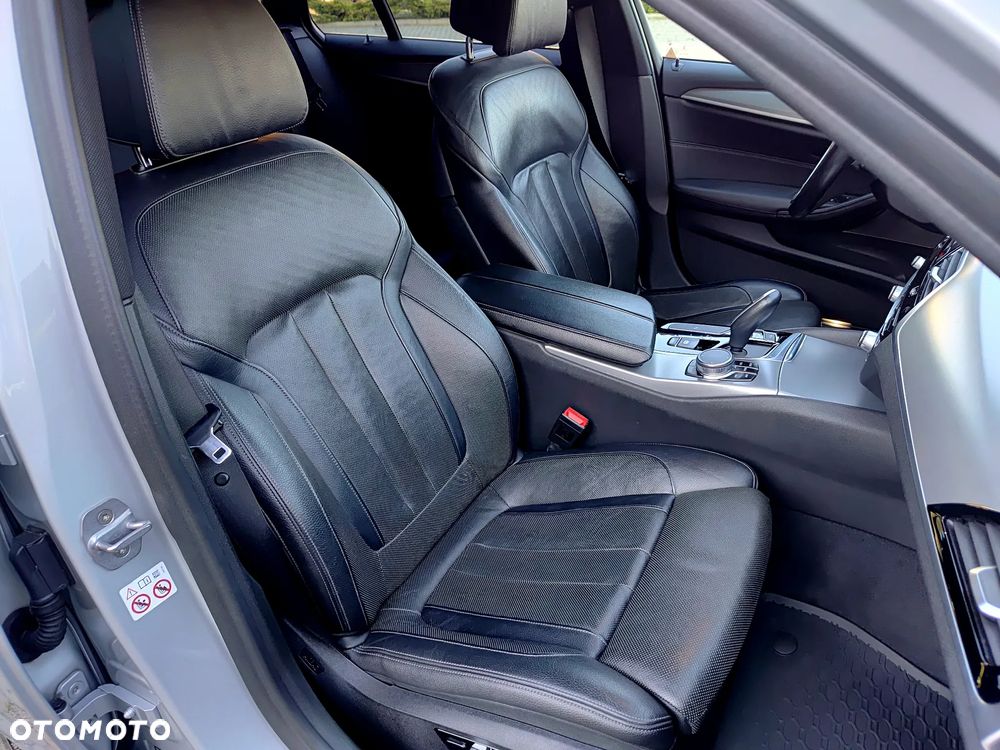 BMW Seria 5 520d Sport Line sport - 28