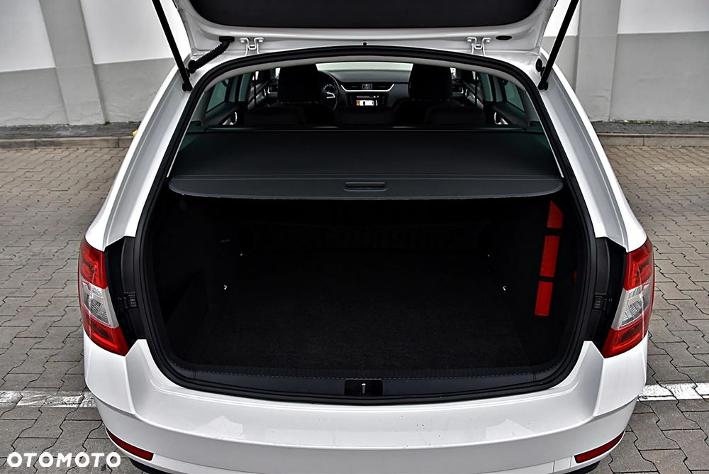 Skoda Octavia 1.6 TDI Ambition - 12