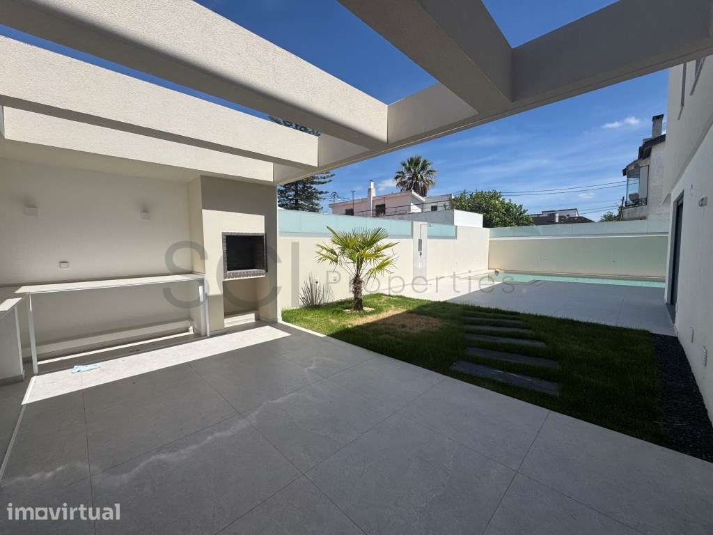 Moradia T4 Luxo Isolada | Belverde | Piscina | Garagem - Grande imagem: 3/60