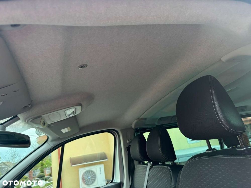 Opel Vivaro - 37