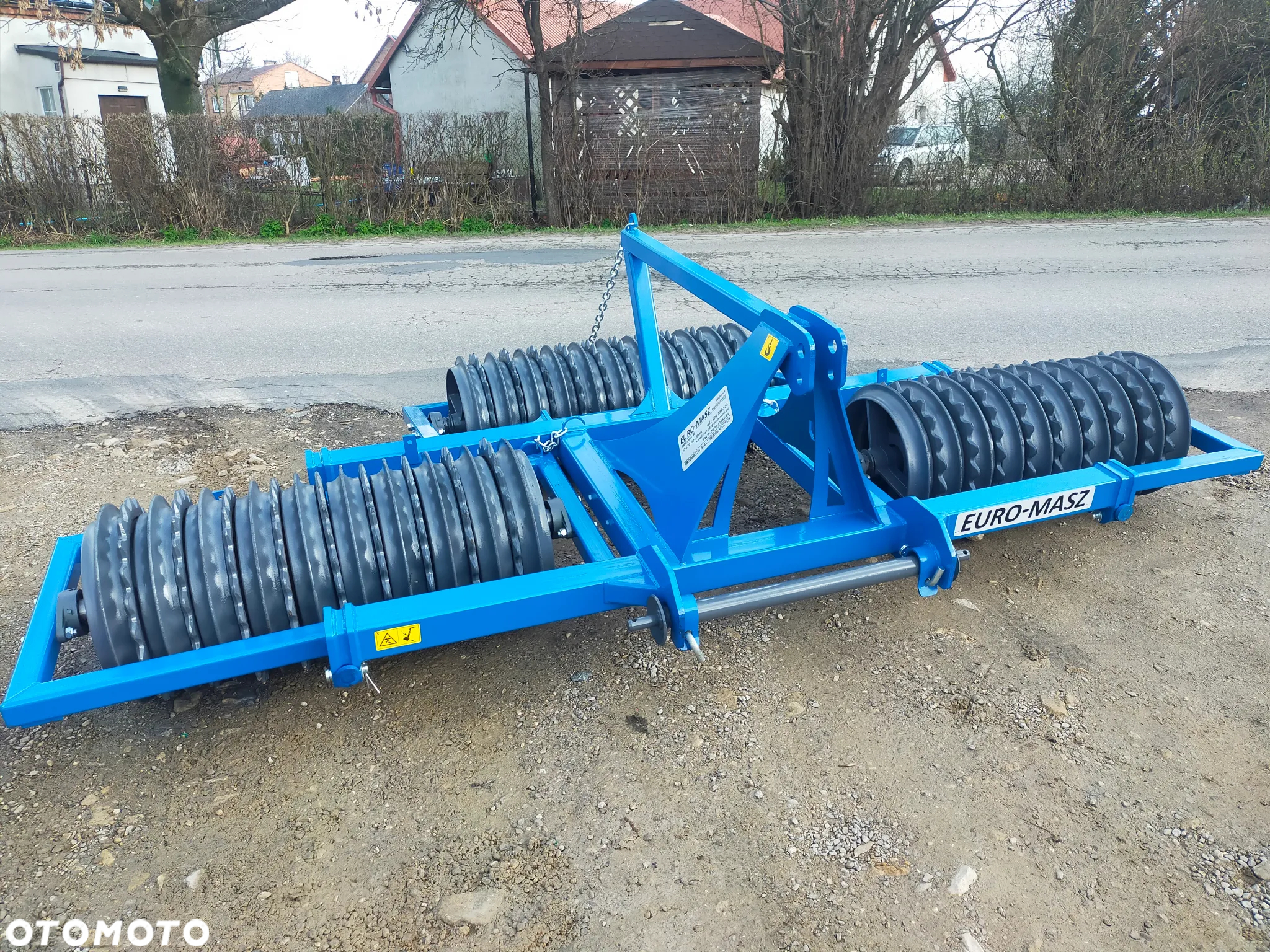 WAŁ POSIEWNY ZAWIESZANY/Euro-Masz/dostępne szerokość: 3.0 / 3.4 m/ darmowy transport - 16