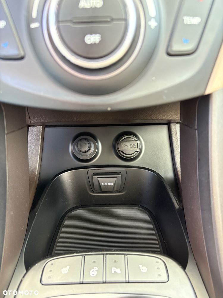 Hyundai Santa Fe 2.2 CRDi Premium 7os - 29