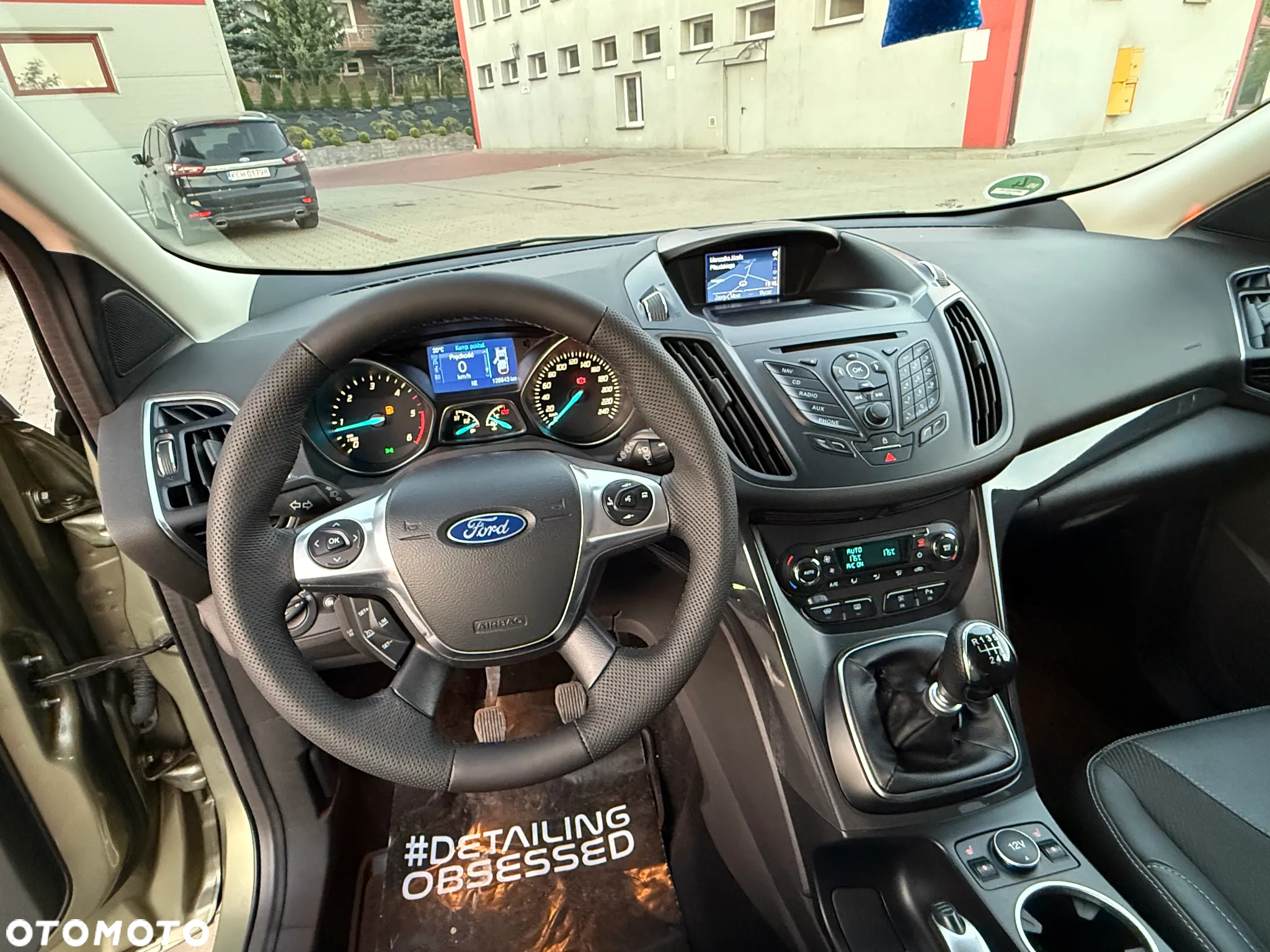 Ford Kuga 2.0 TDCi 4WD Titanium - 27