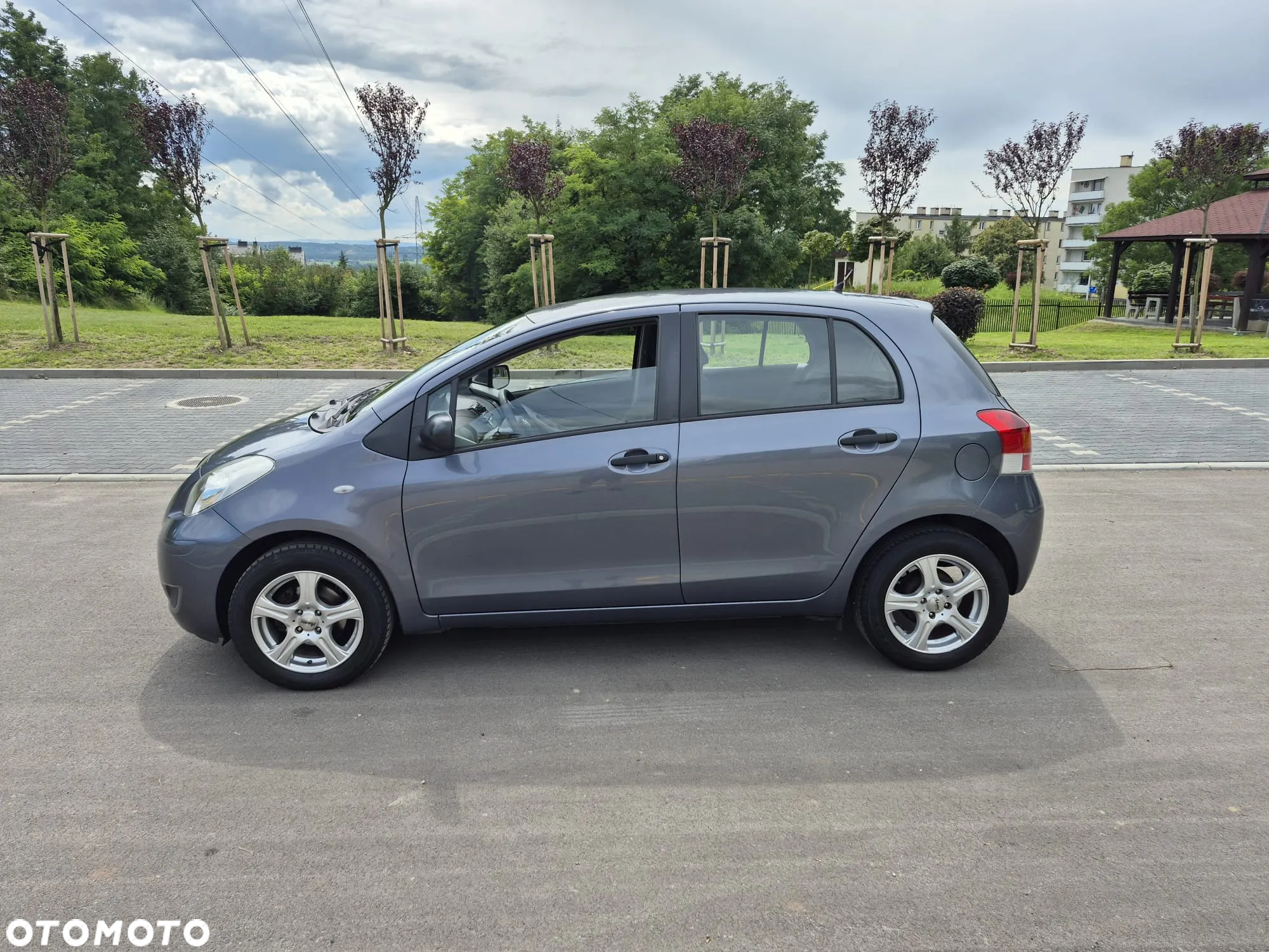 Toyota Yaris 1.0 Terra - 5