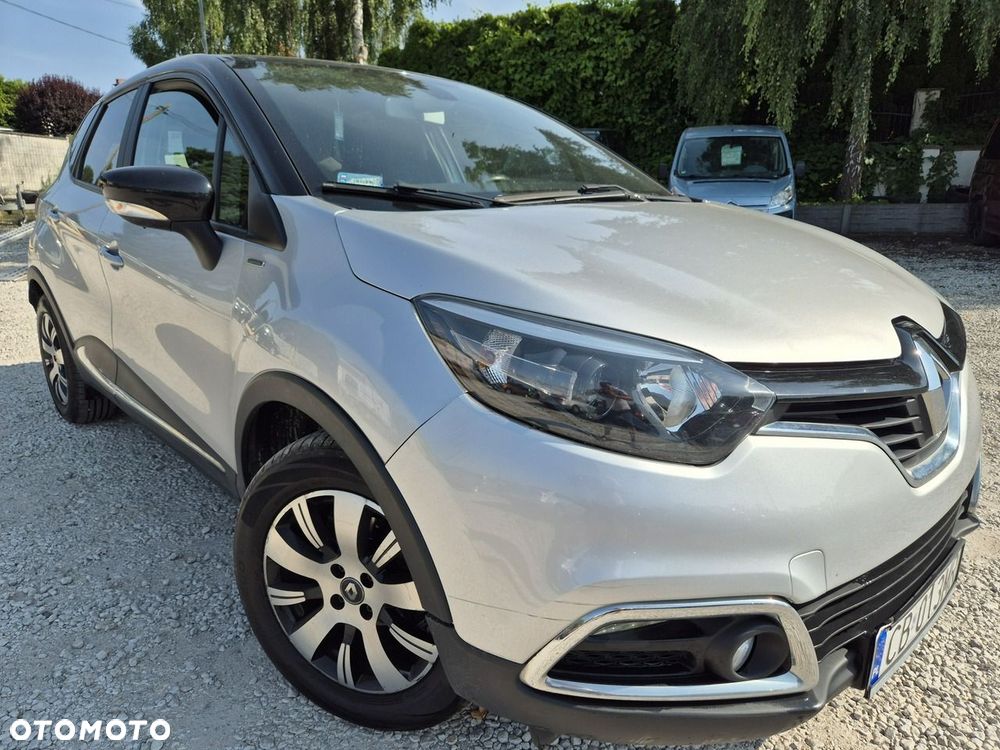 Renault Captur ENERGY TCe 120 LIMITED - 4