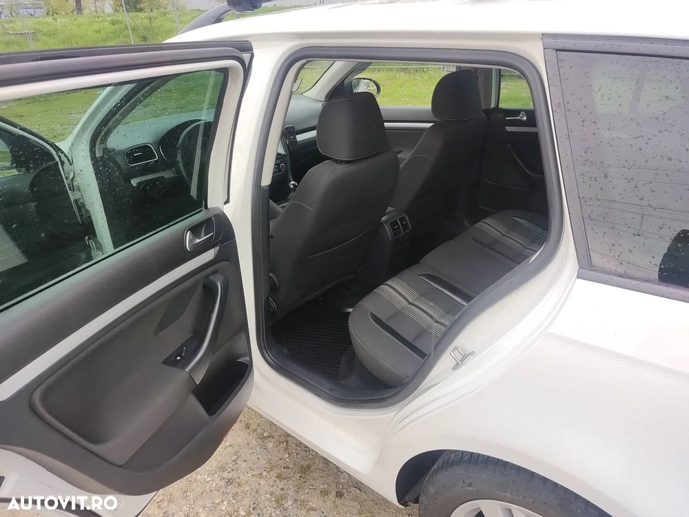 Volkswagen Golf 2.0 TDI DPF Comfortline - 6