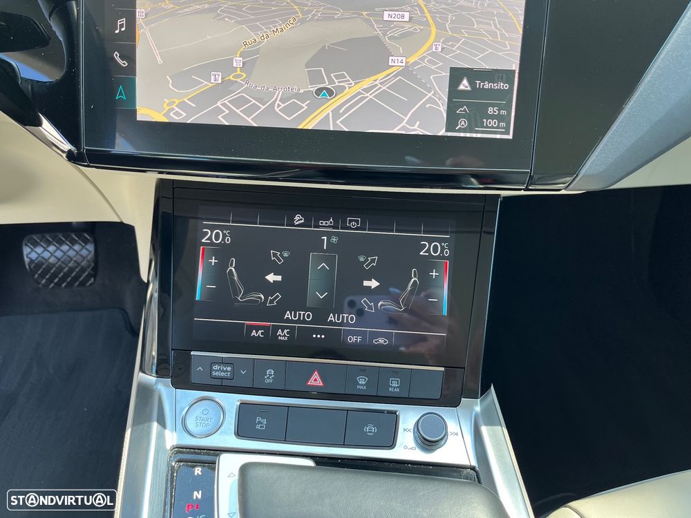 Audi e-tron 55 quattro - 34