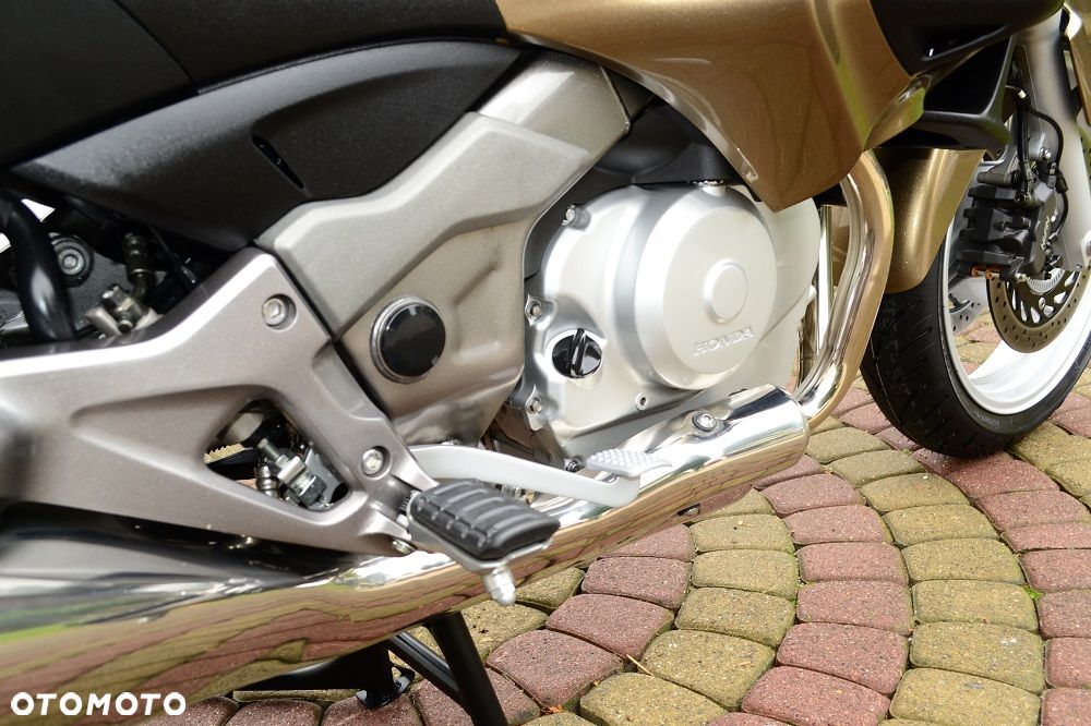 Honda NTV - 30
