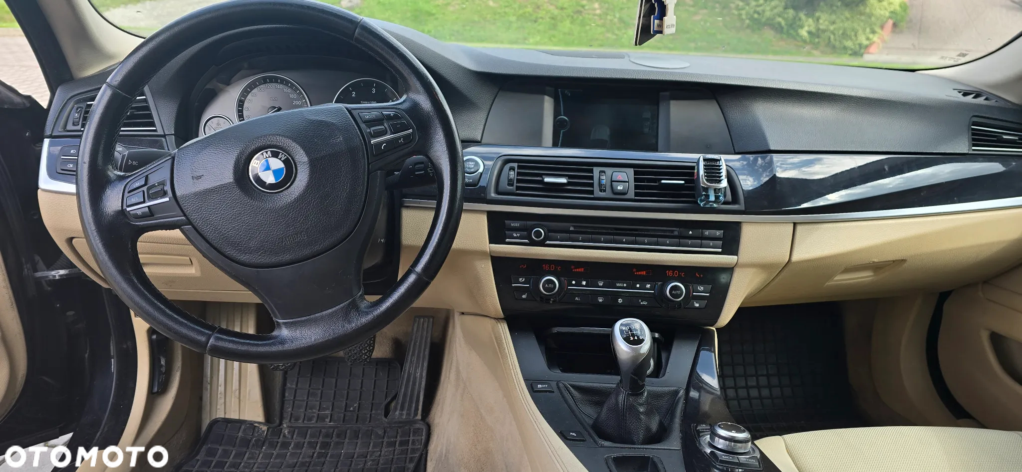 BMW Seria 5 520d - 10