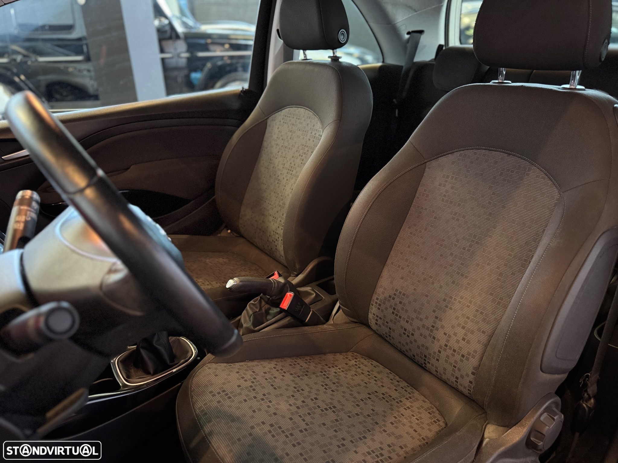 Opel Adam 1.2 - 7