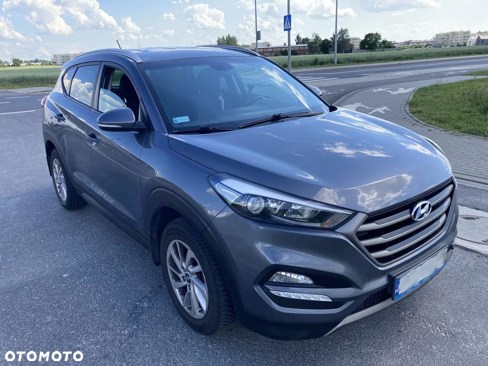 Hyundai Tucson 1.7 CRDI BlueDrive Comfort 2WD - 2
