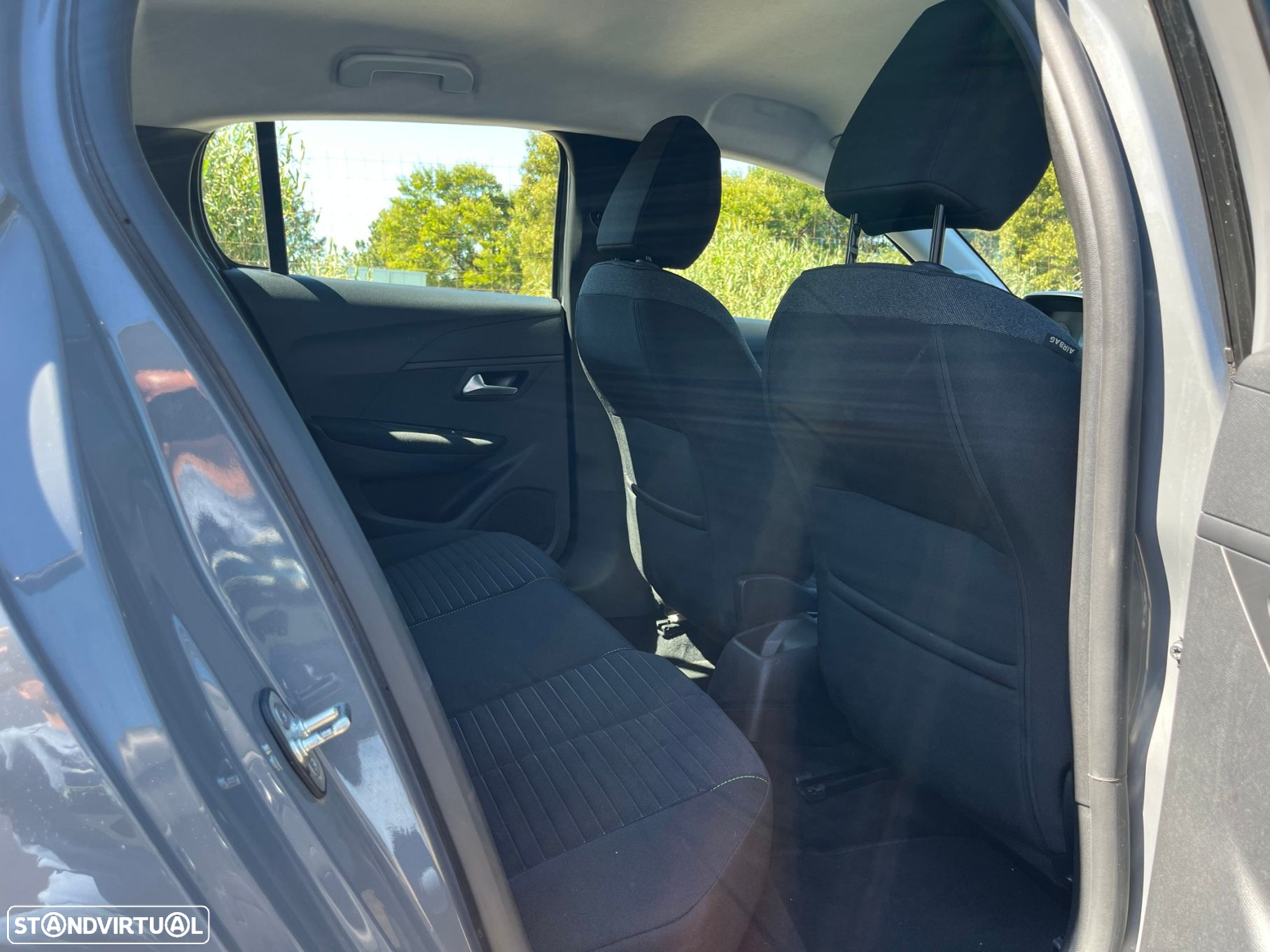 Peugeot 208 1.2 PureTech Like - 33