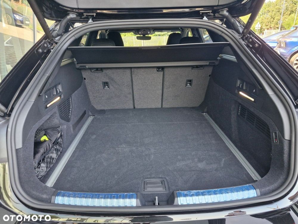 Audi A6 Avant - 30