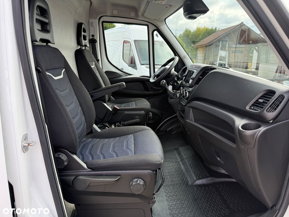 Iveco 2021/Daily 35-180VP/ 3.0 180KM/Poduszki/furgon Maxi/PDC/Radio DAB/Tempomat/ - 12