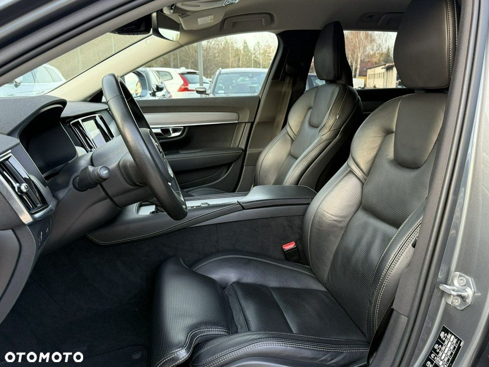 Volvo V90 Cross Country D5 SCR AWD Pro - 16