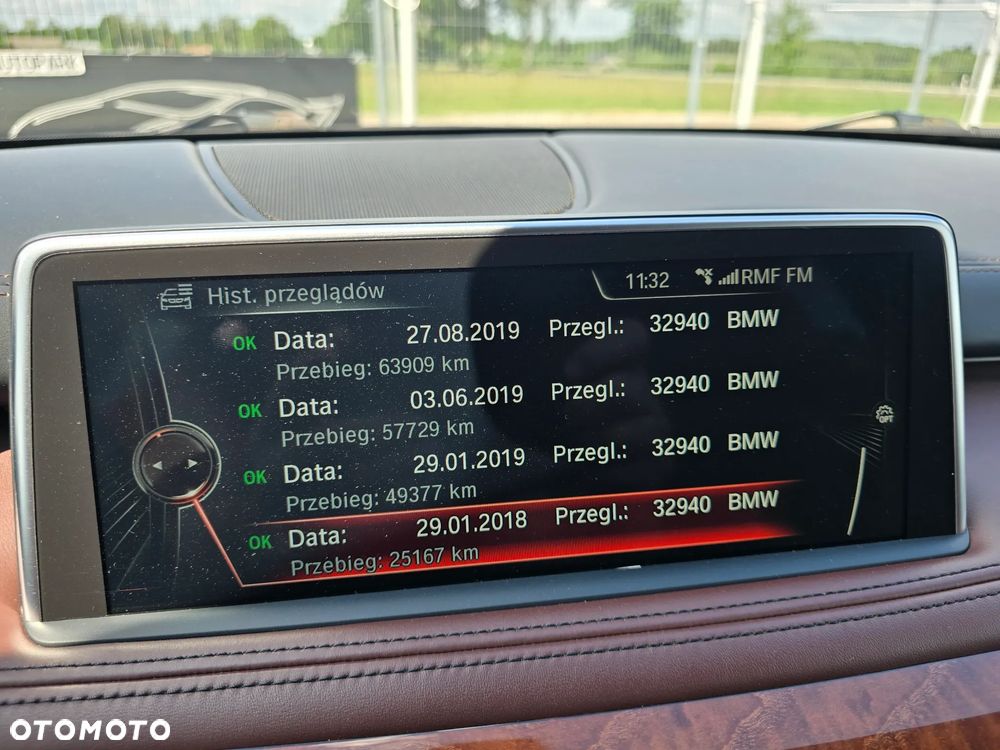 BMW X5 ver-m50d - 33