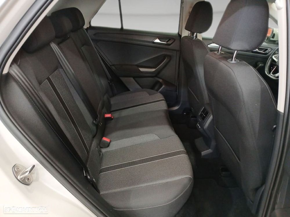 VW T-Roc 2.0 TDI Urban - 23